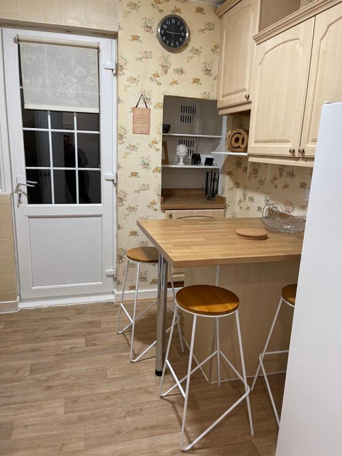 Hendon Park Apartments In London The Hyde Екстериор снимка